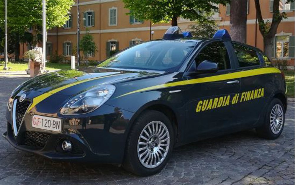 Auto der Finanzpolizei in Italien
